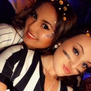 Meet your Posher, Holly